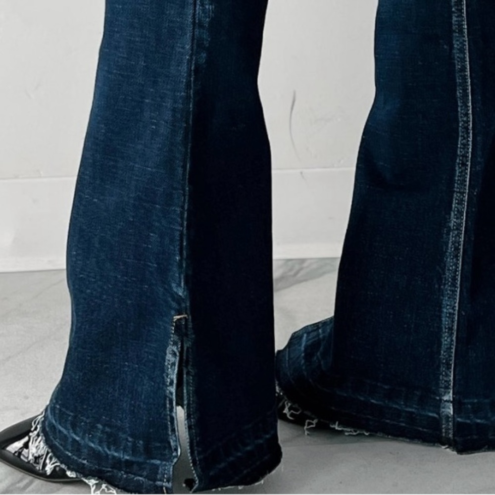 New KanCan Flare Jeans Dark Wash Side Slit High Rise Release Hem - Picture 4 of 6